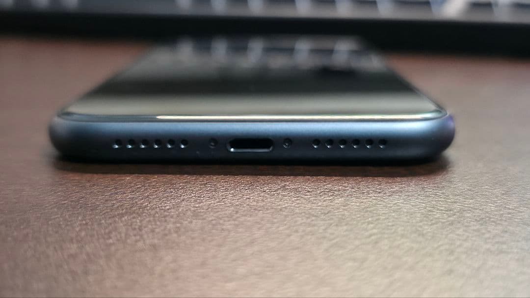 Apple iPhone 11 ブラック 64GB