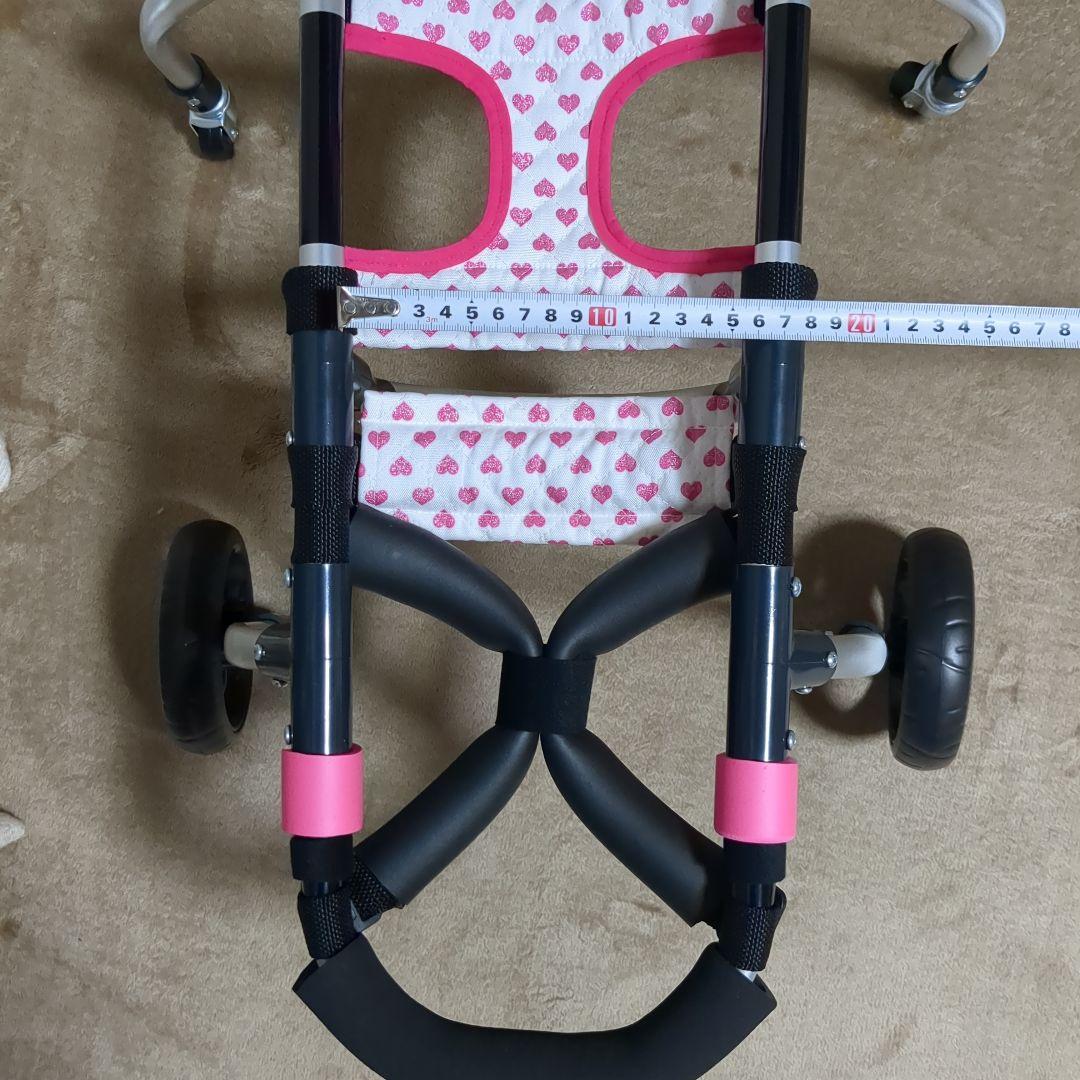 ワンちゃん4輪　トイプー等　リハビリ　食事補助　犬用車椅子　介護用　犬の歩行器