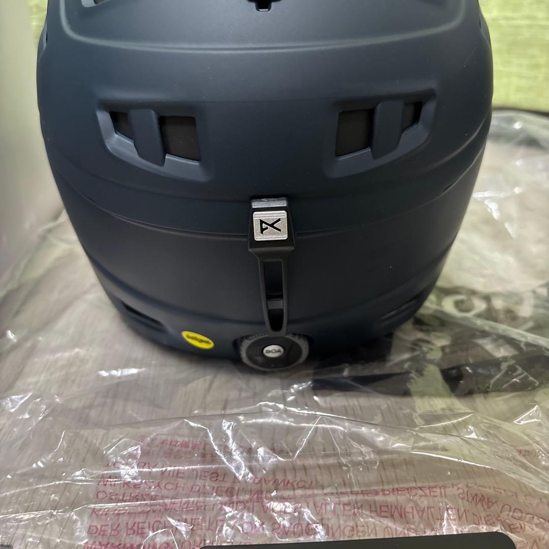 美品　ANON PRIME MIPS ヘルメット Mサイズ　スノーボード　自転車