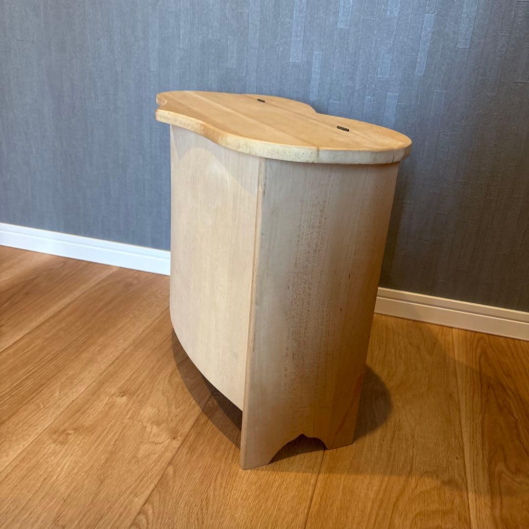 めったにない‼️美しい曲線の木製 ハート型天板 収納キャビネット