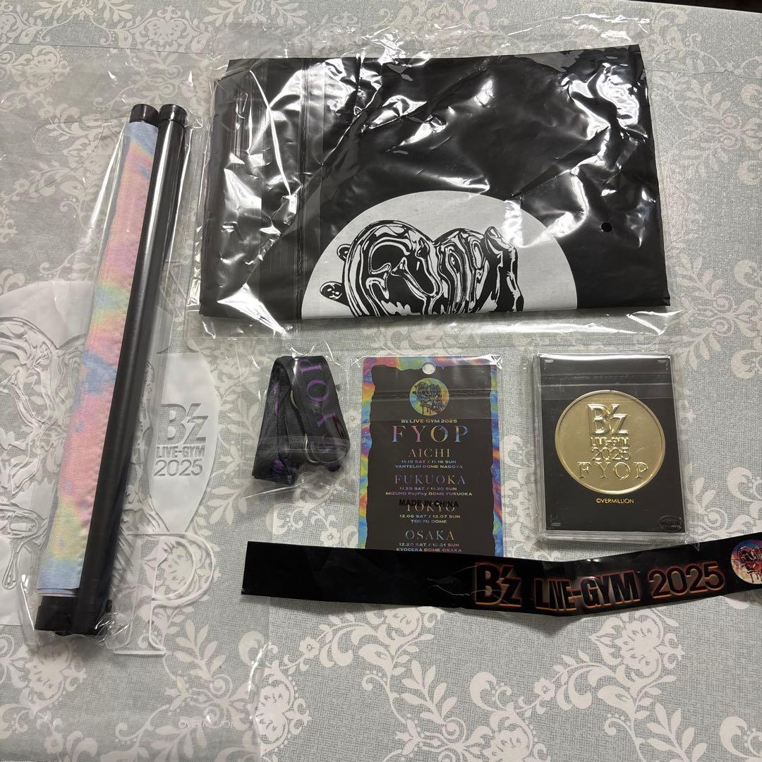 B'z LIVE-GYM 2025 FYOP プレミアム席グッズ　銀テープ付き