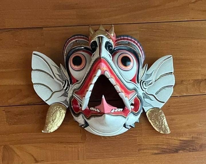 バリ　伝統のおめん