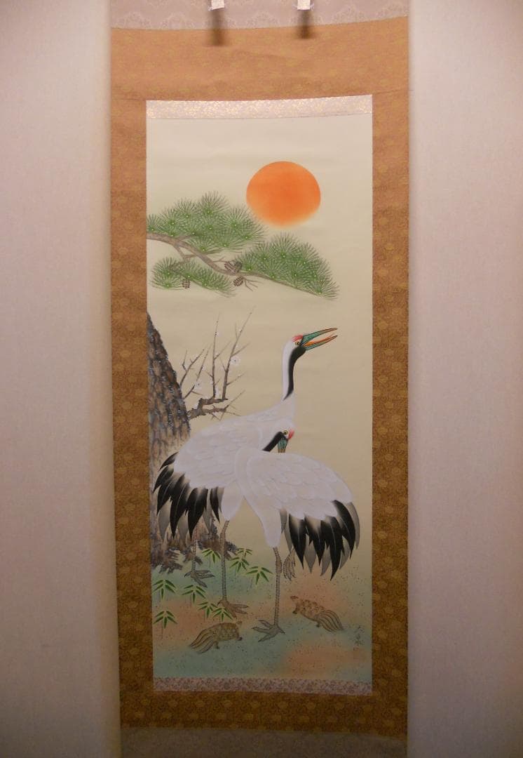 掛け軸 大泉 松竹梅鶴亀 絹本 希少 軸装 茶道具 掛軸 美品 です。