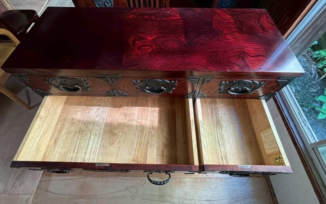 美品　岩谷堂箪笥　桜2号　欅材　漆塗り　和箪笥　古家具　インテリア　収納箪笥