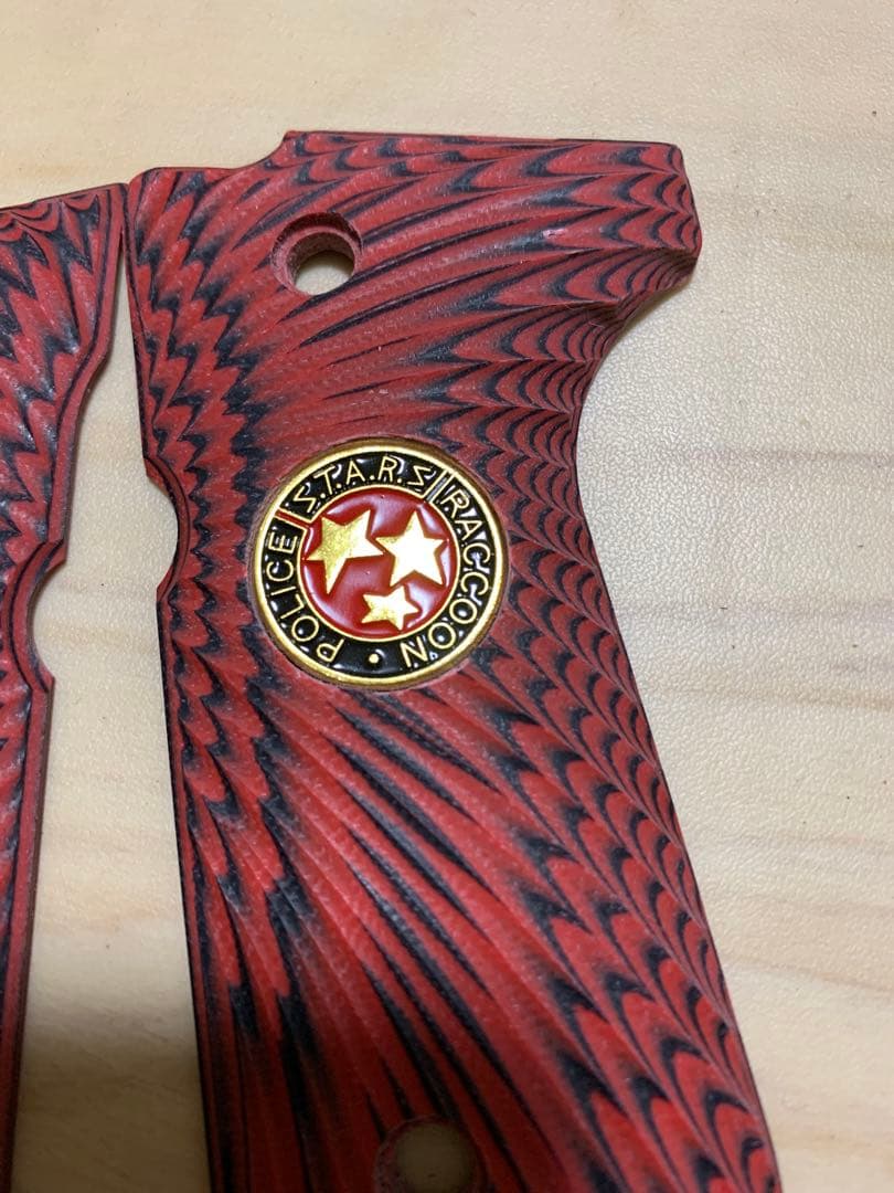 新品 ベレッタ M9 、M92F 、M9A1 G10素材グリップサムライエッジ風