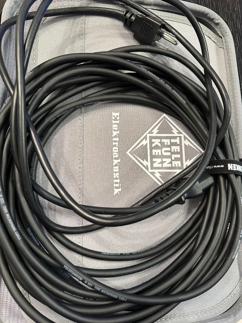 TELEFUNKEN　TF47 真空管コンデンサーマイク