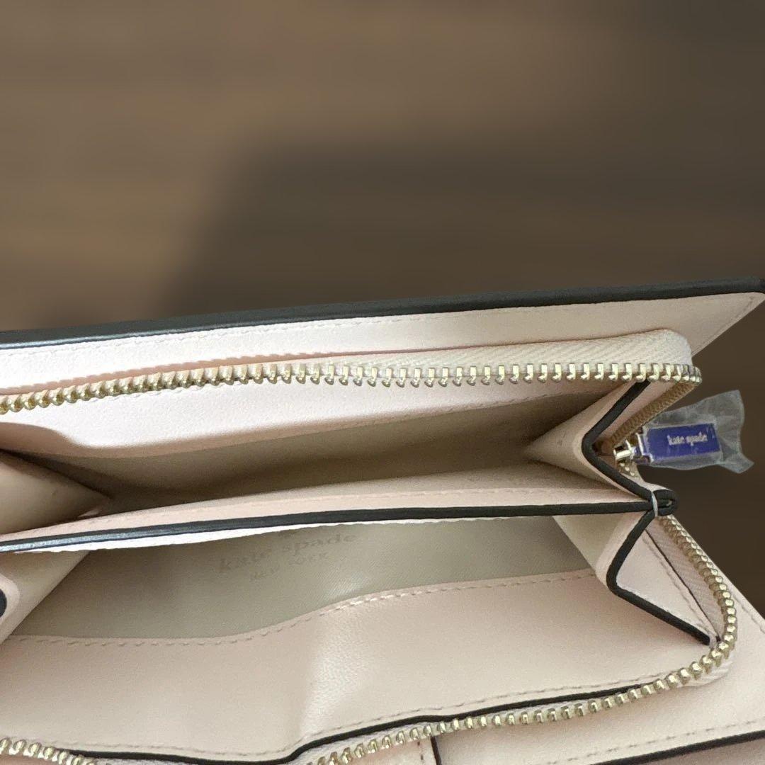 ケイトスペードニューヨーク 二つ折り財布 花柄 ウォレット　未使用