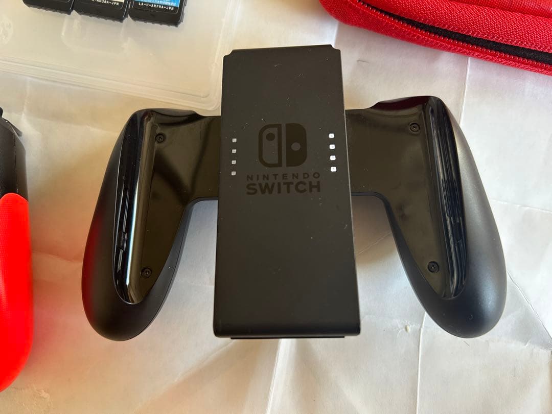 【断捨離Nintendo Switch 青/赤 本体写真についてるものになります