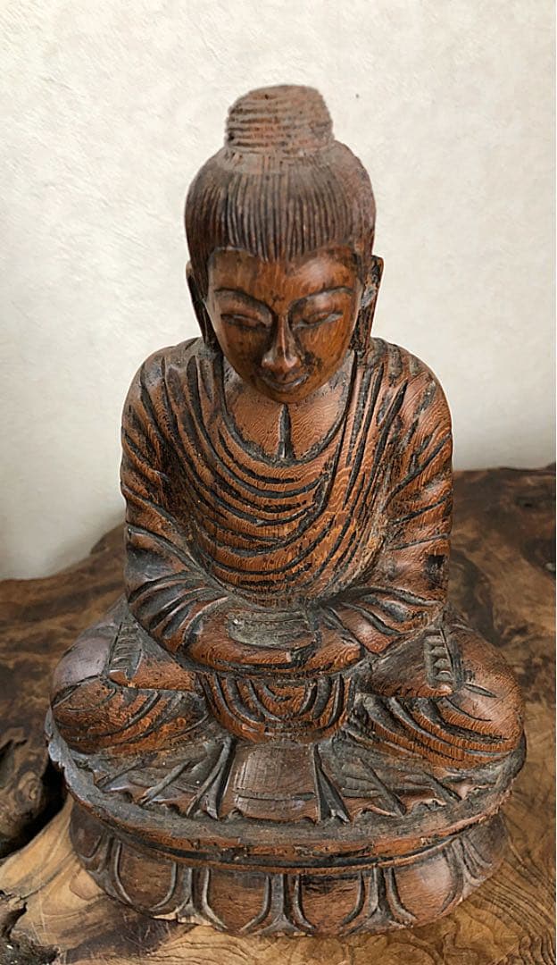 中国仏教美術 古木 細密彫り 仏像