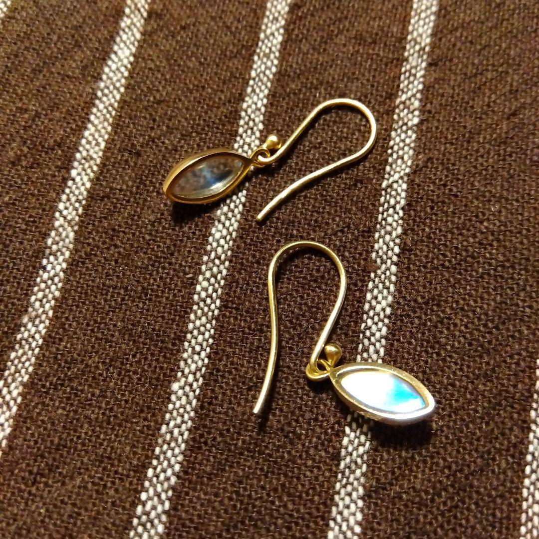 yasuhideono　18Kフックピアス　ムーンストーン　ヤスヒデオノ