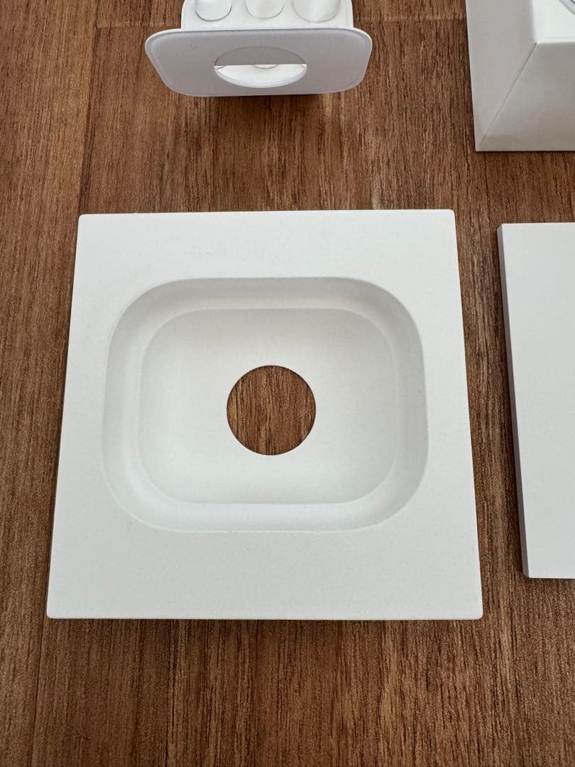 【中古】Apple AirPods Pro2 ライトニング端子モデル