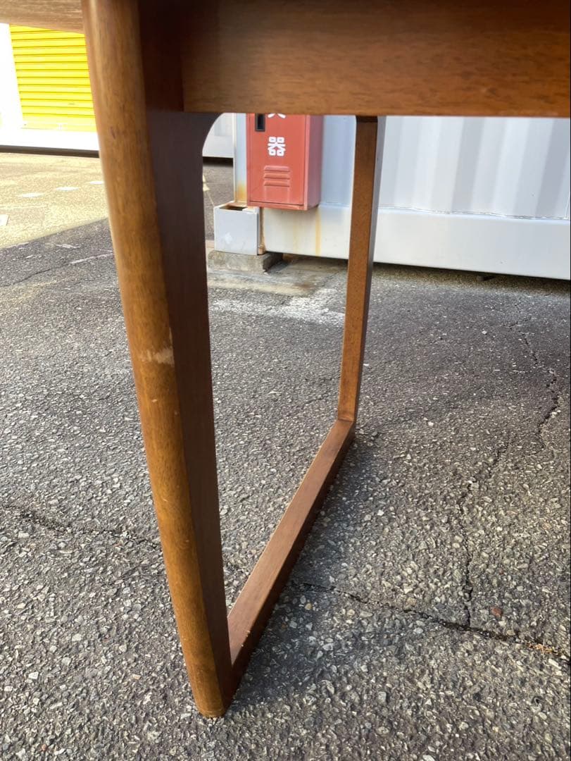 東京インテリア　木目調 長方形ダイニングテーブル 中型