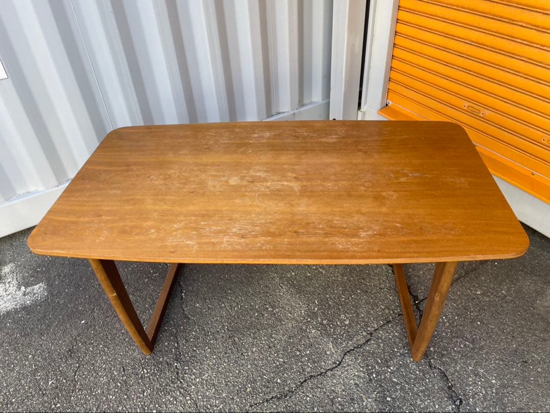 東京インテリア　木目調 長方形ダイニングテーブル 中型