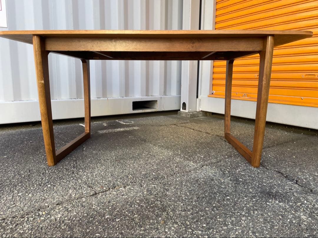 東京インテリア　木目調 長方形ダイニングテーブル 中型