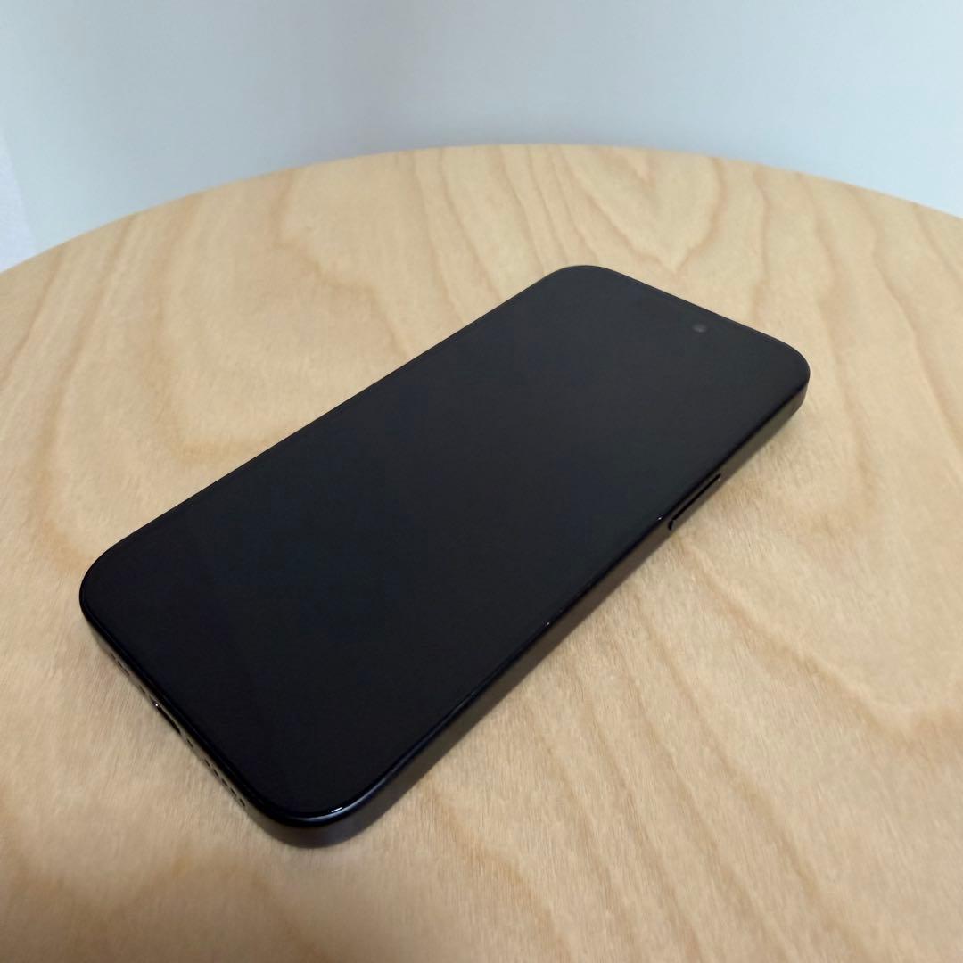 iPhone 15 ブラック 256GB SIMフリー