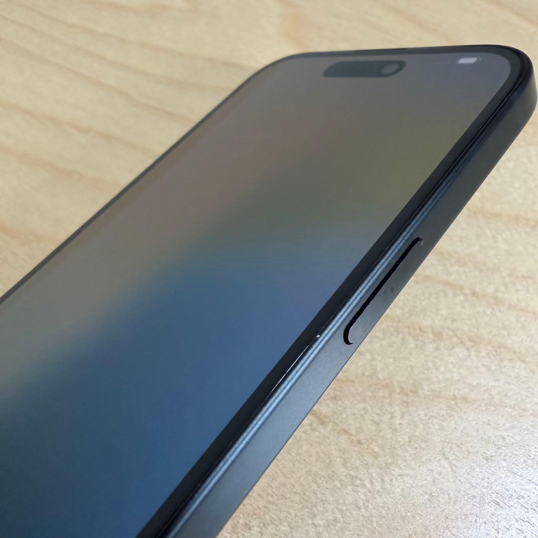 iPhone 15 ブラック 256GB SIMフリー