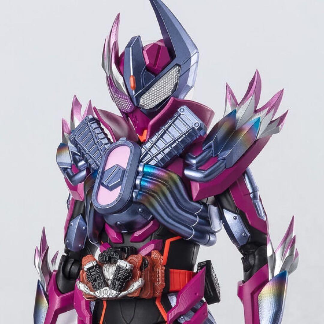 S.H.Figuarts 仮面ライダーヴァルバラド