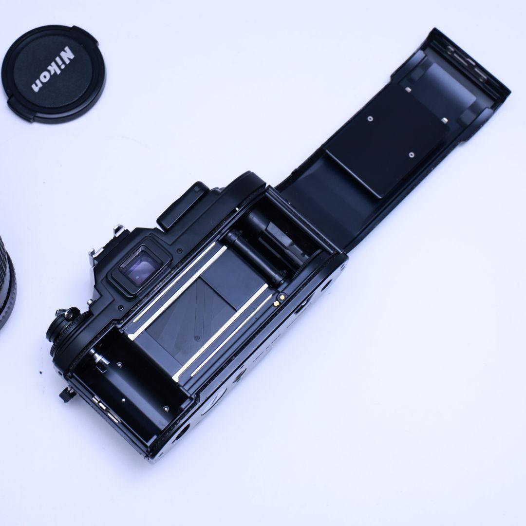 フィルムカメラ Nikon FG　黒 レンズ2本電池付き