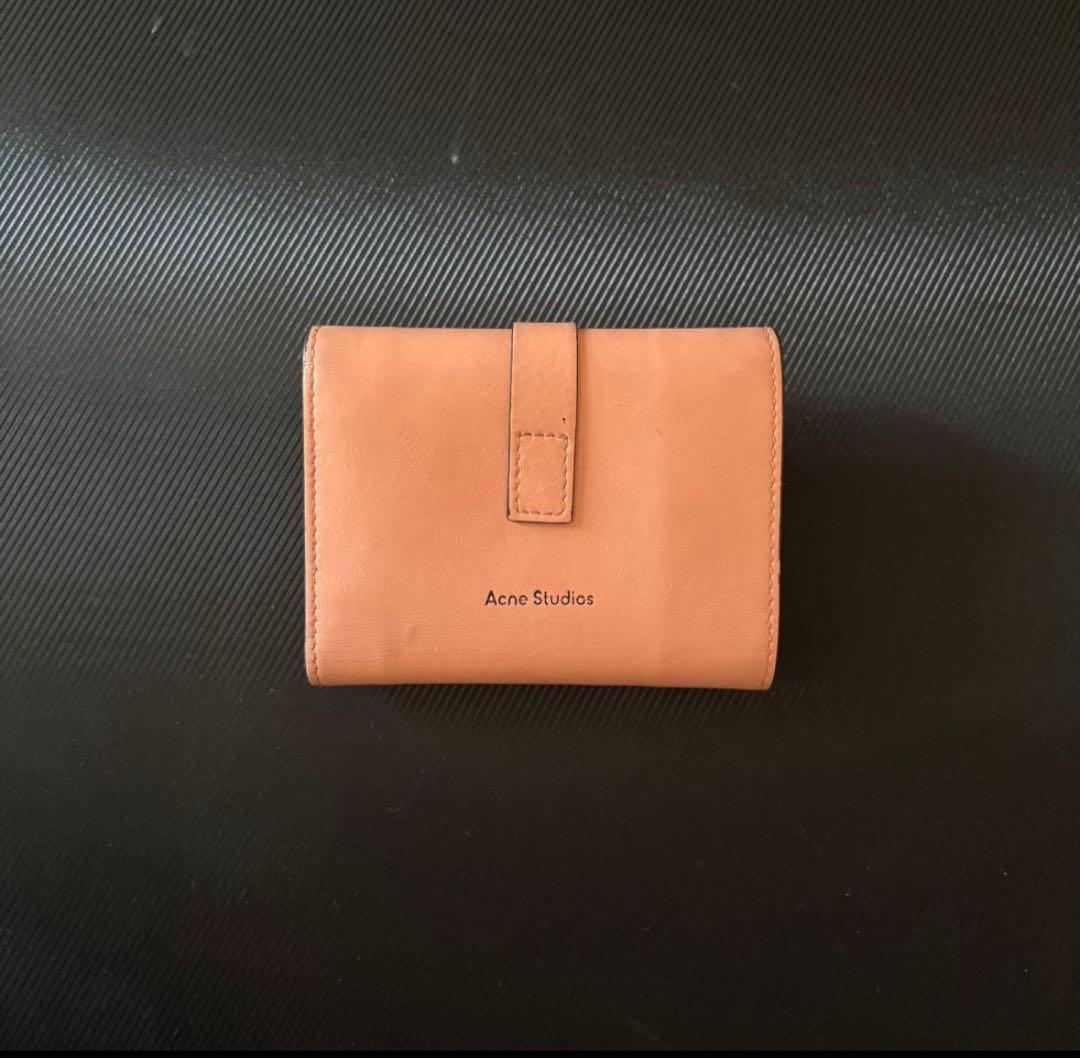 Acne Studios ピンク 三つ折り財布
