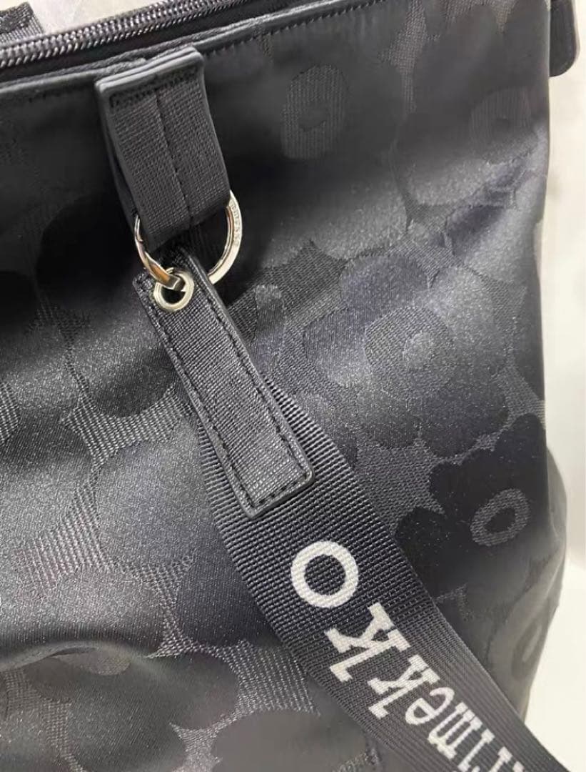 marimekko ブラック ショルダーバッグ