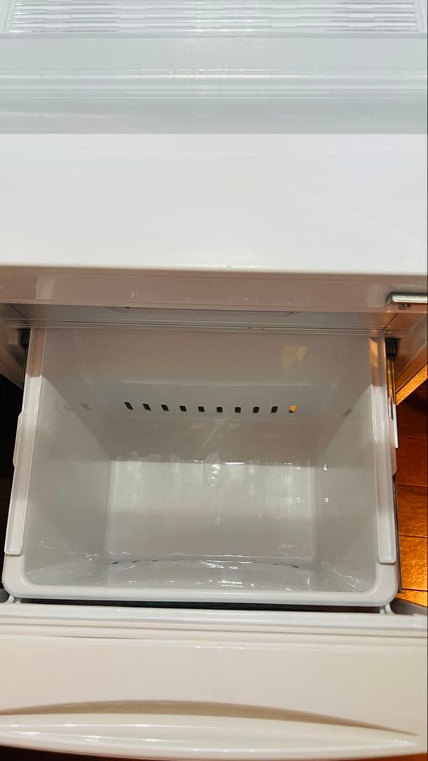 【美品・使用5ヶ月のみ】東芝 冷凍冷蔵庫153L GR-R15BS(W)20年製