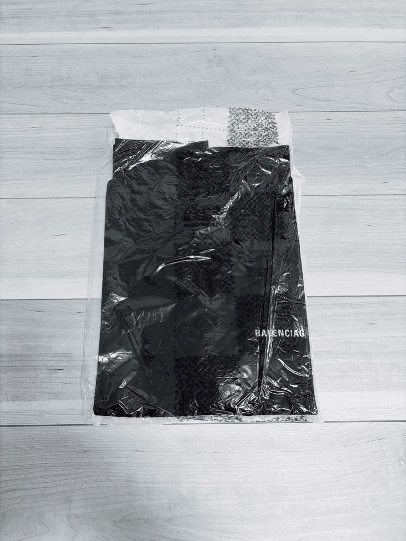 BALENCIAGA ブラック Tシャツ XS