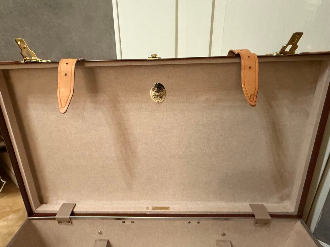 グローブトロッター ラージスーツケース74L