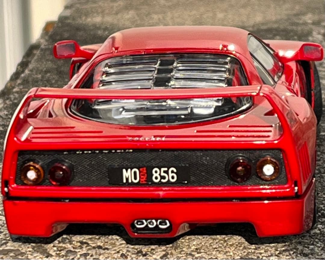 Ferrari F40 1/24 赤