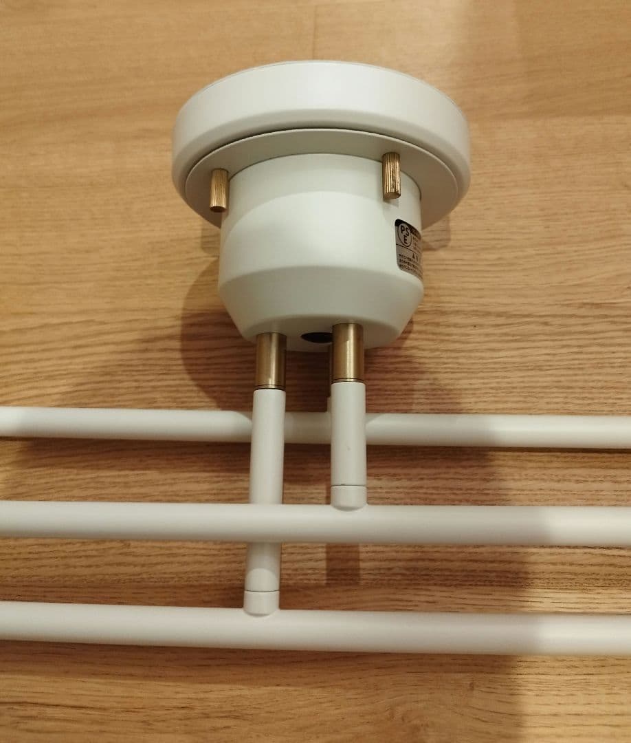 キムリック　シーリングライト　ホワイト　電球付き