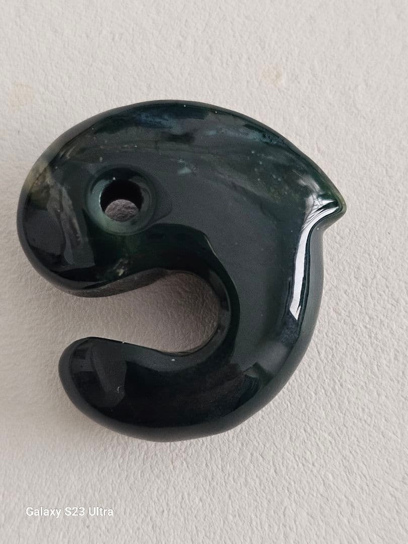 出雲瑪瑙碧玉飛龍勾玉宝石鑑別書付き