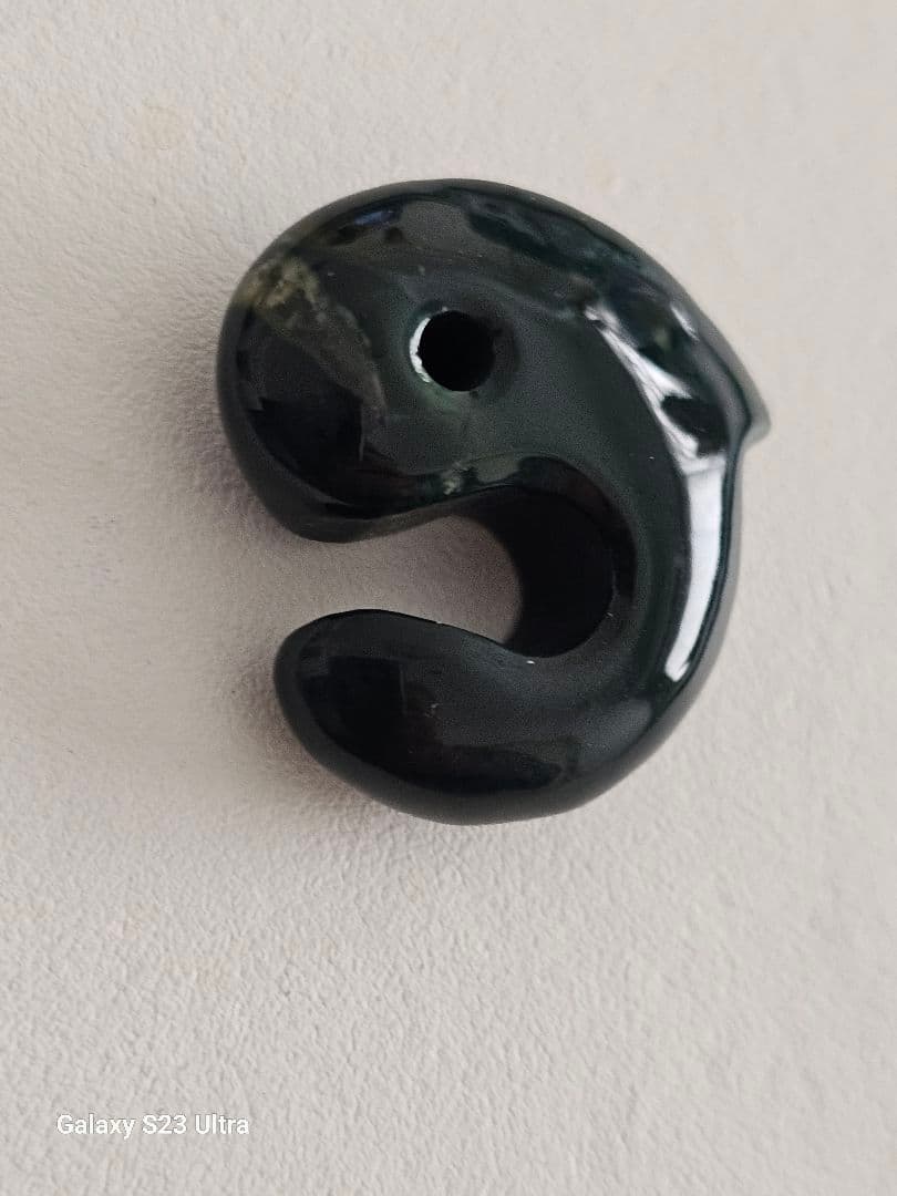 出雲瑪瑙碧玉飛龍勾玉宝石鑑別書付き