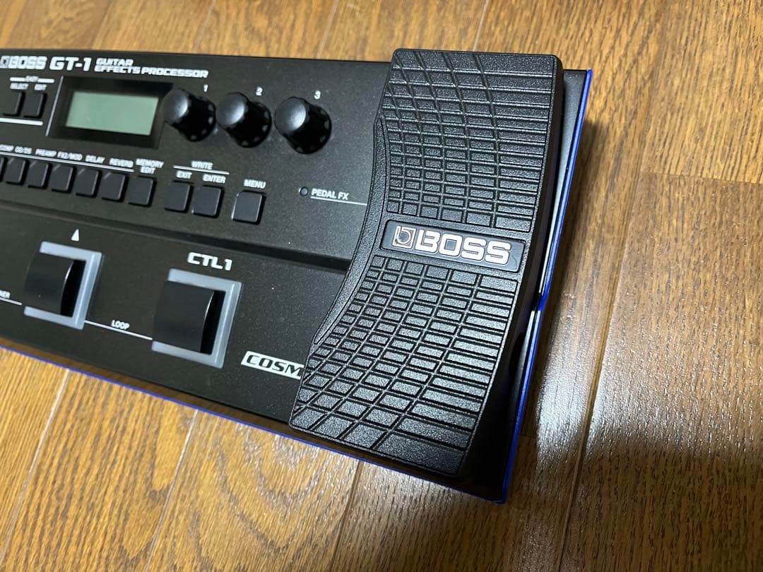 BOSS GT-1 ギターエフェクター 本体