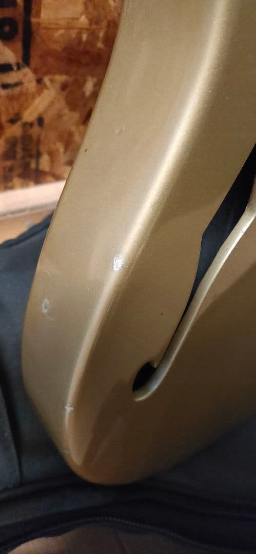 Squier Telecaster thinline セミホロウボディ ゴールド