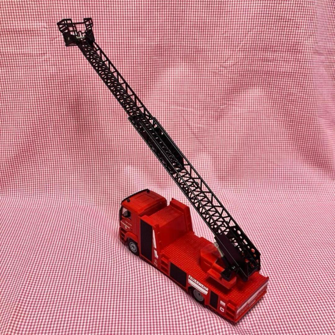 総額12100円Siku ジク消防車 ゴミ収集車 トレーラーアガツマミニショベル