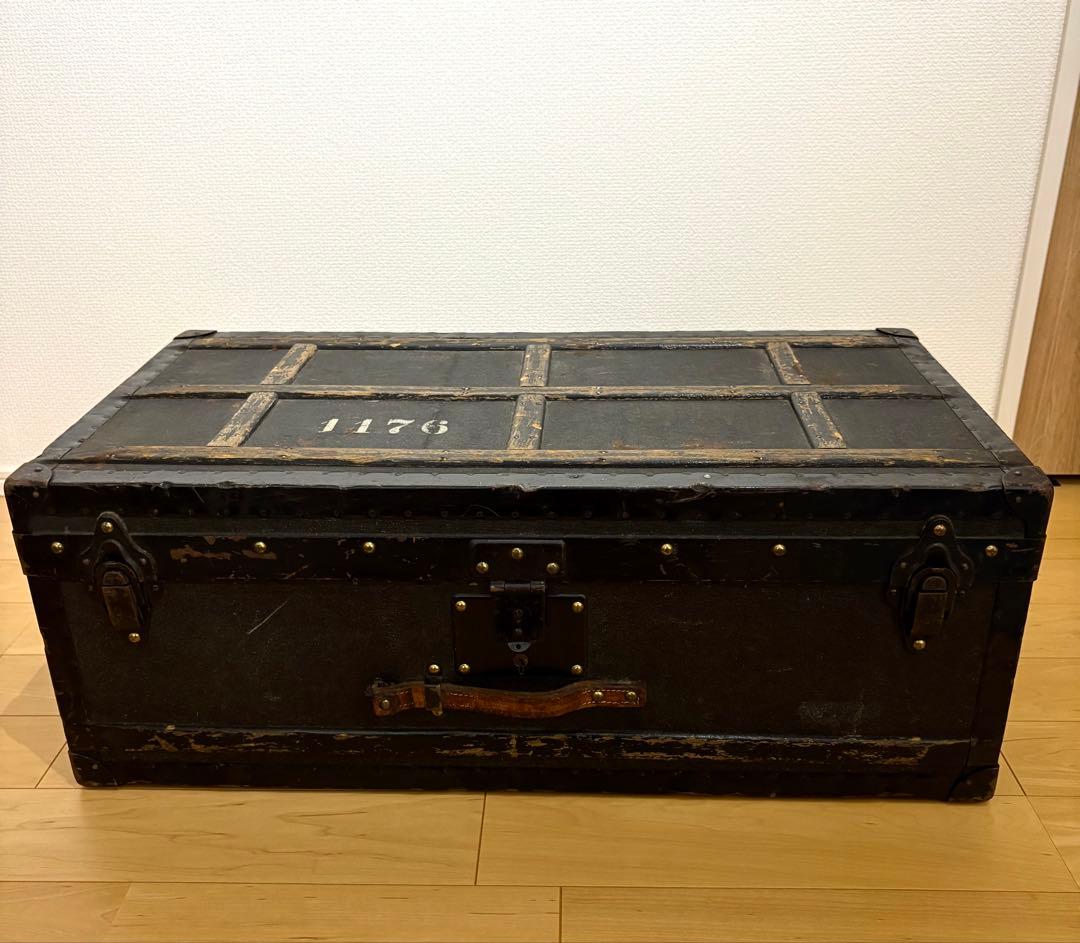 ヴィンテージトランク　1900年代スイス陸軍　輸入家具