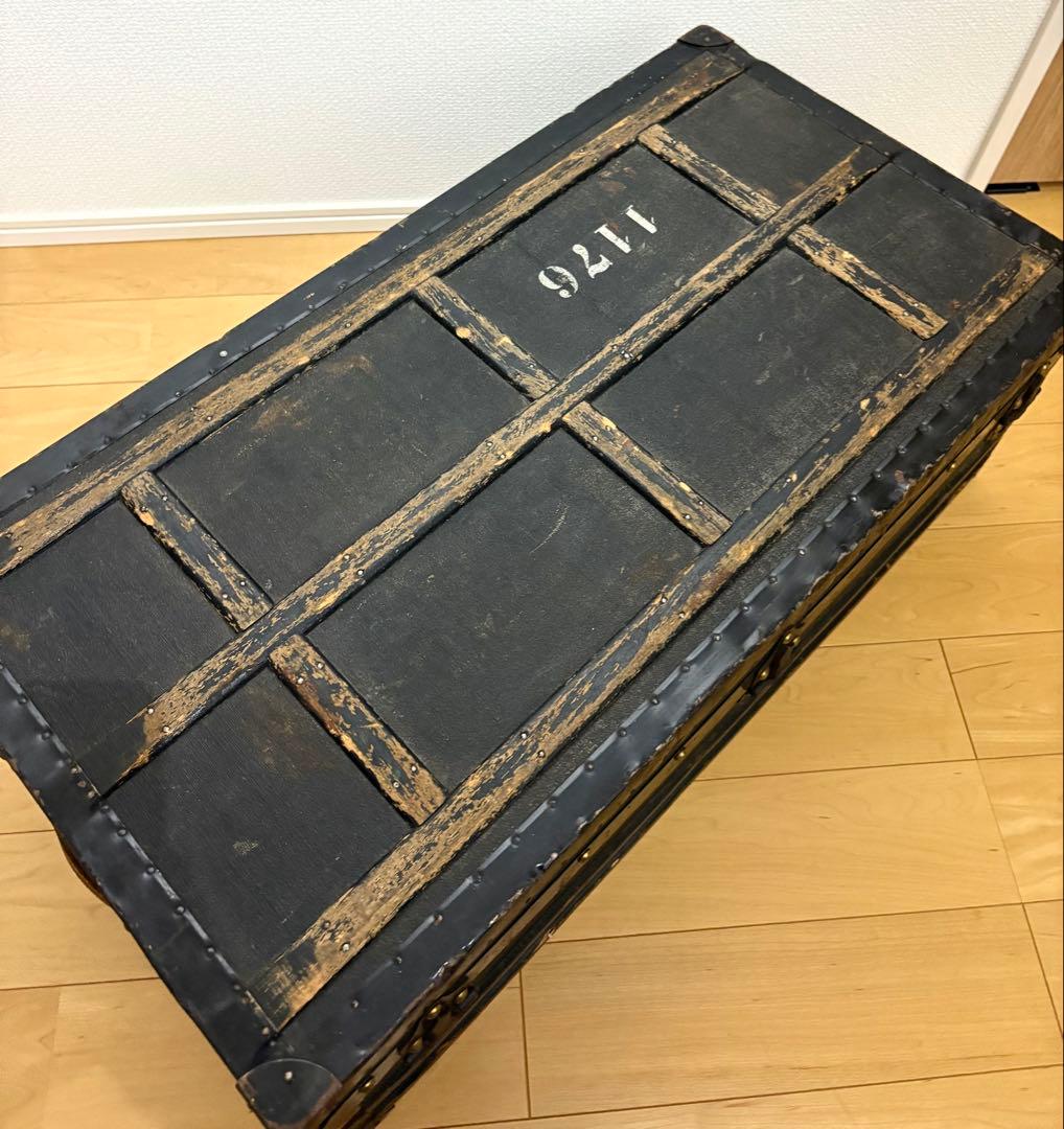 ヴィンテージトランク　1900年代スイス陸軍　輸入家具