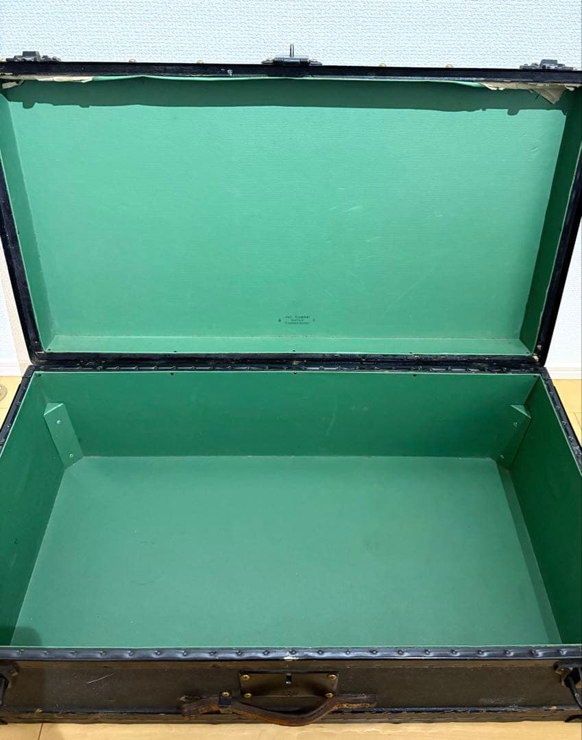 ヴィンテージトランク　1900年代スイス陸軍　輸入家具