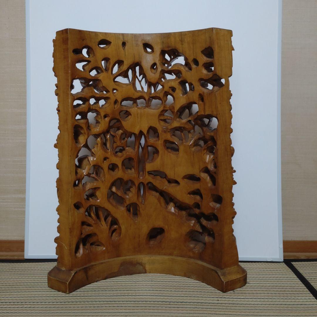 木製インテリア 竹と花の彫刻