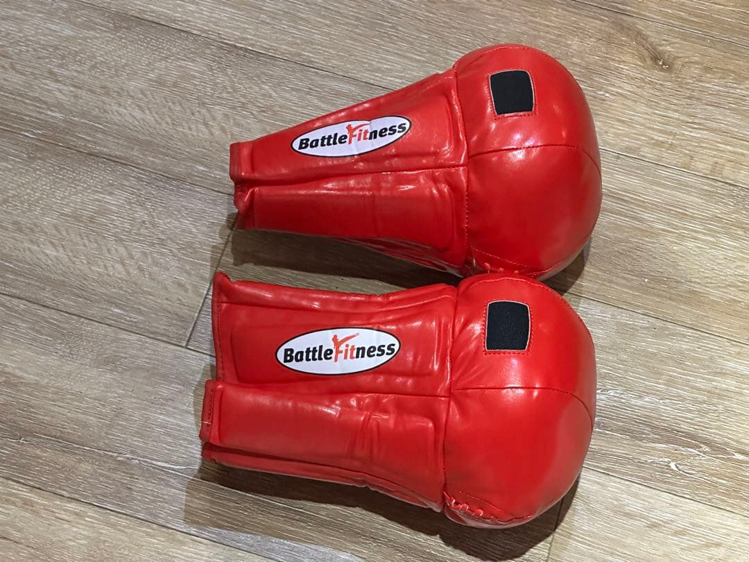Battle Fitness ボクシンググローブ 赤 白