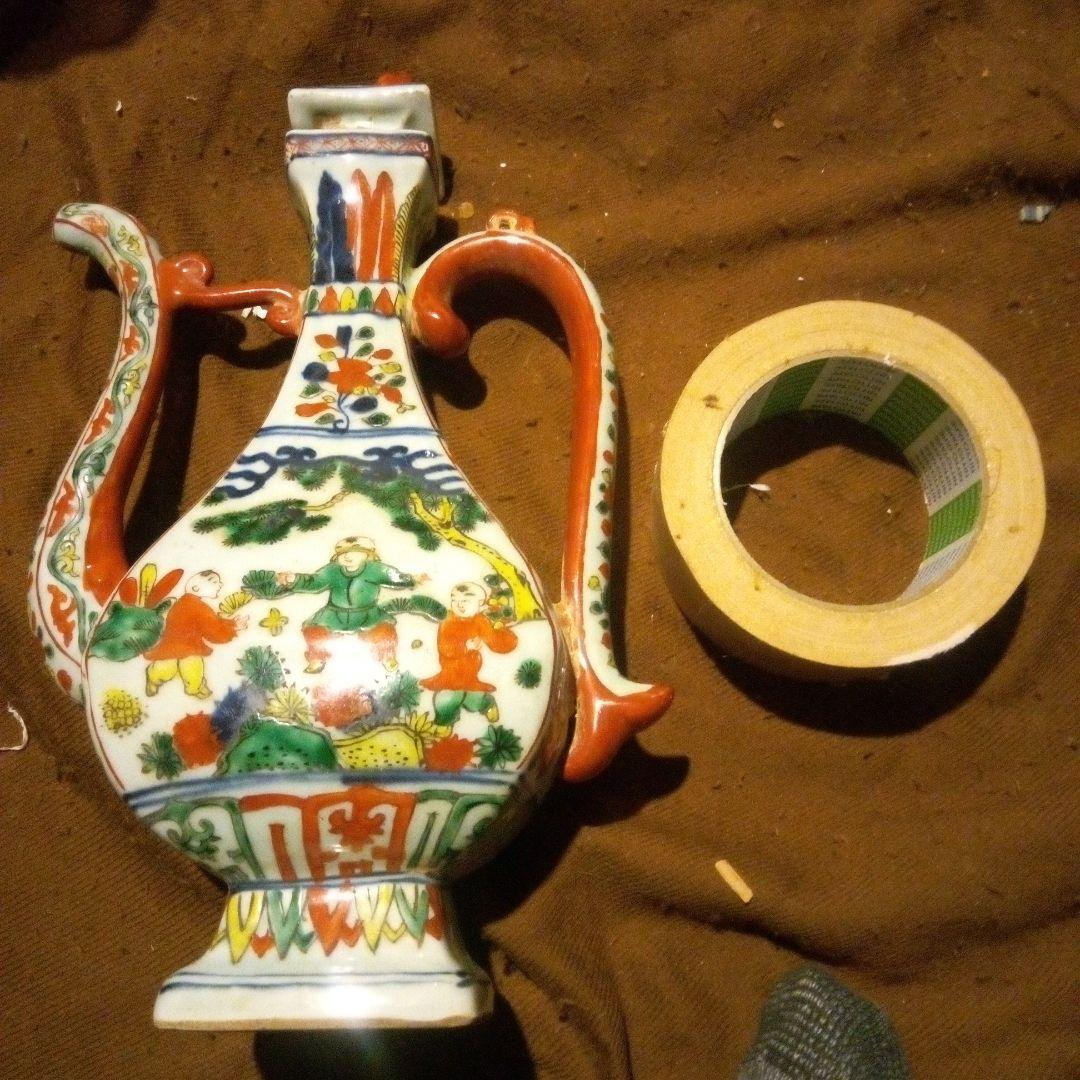 中国陶磁器　明萬歴赤絵　水差しB