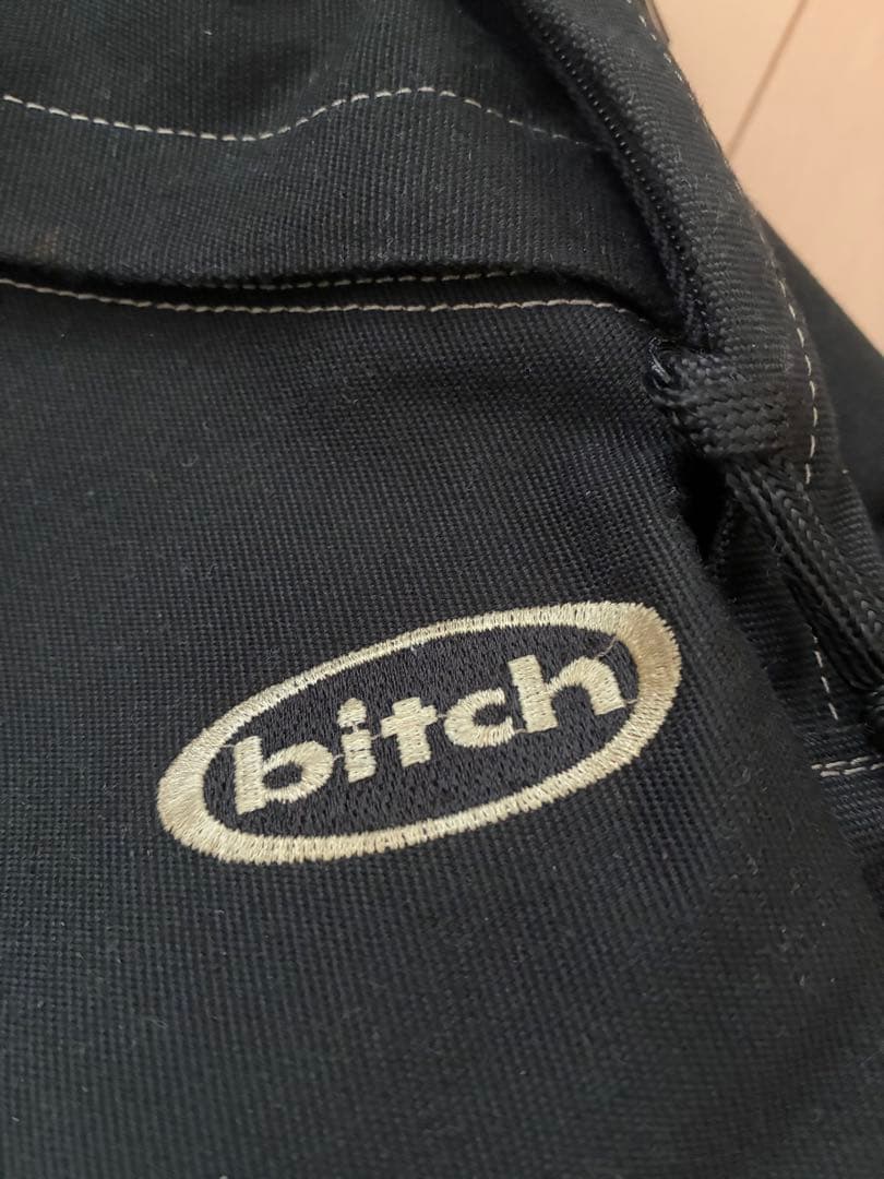 bitch skateboards ビッチ スケートボード　リュック　バッグ