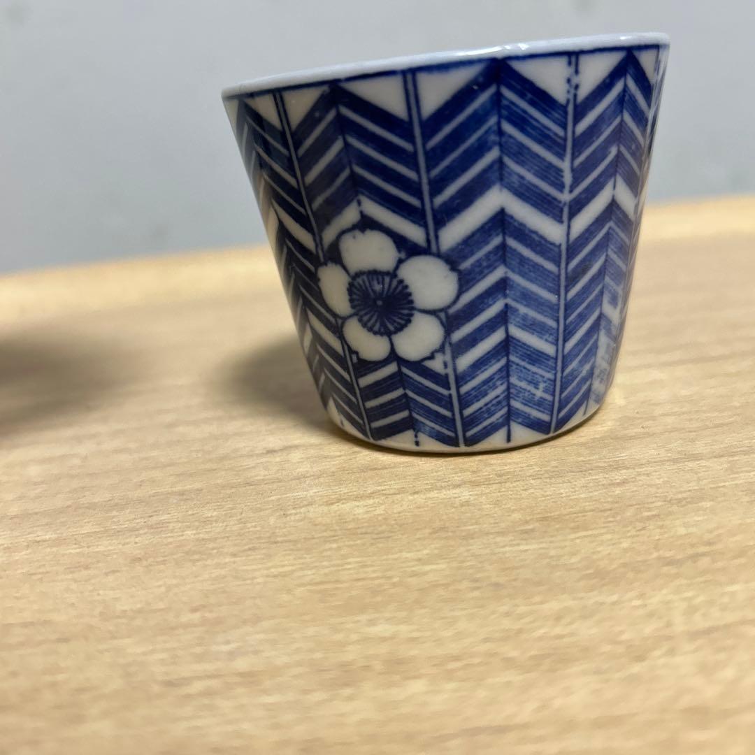 古伊万里　印判手矢羽文染付蕎麦猪口