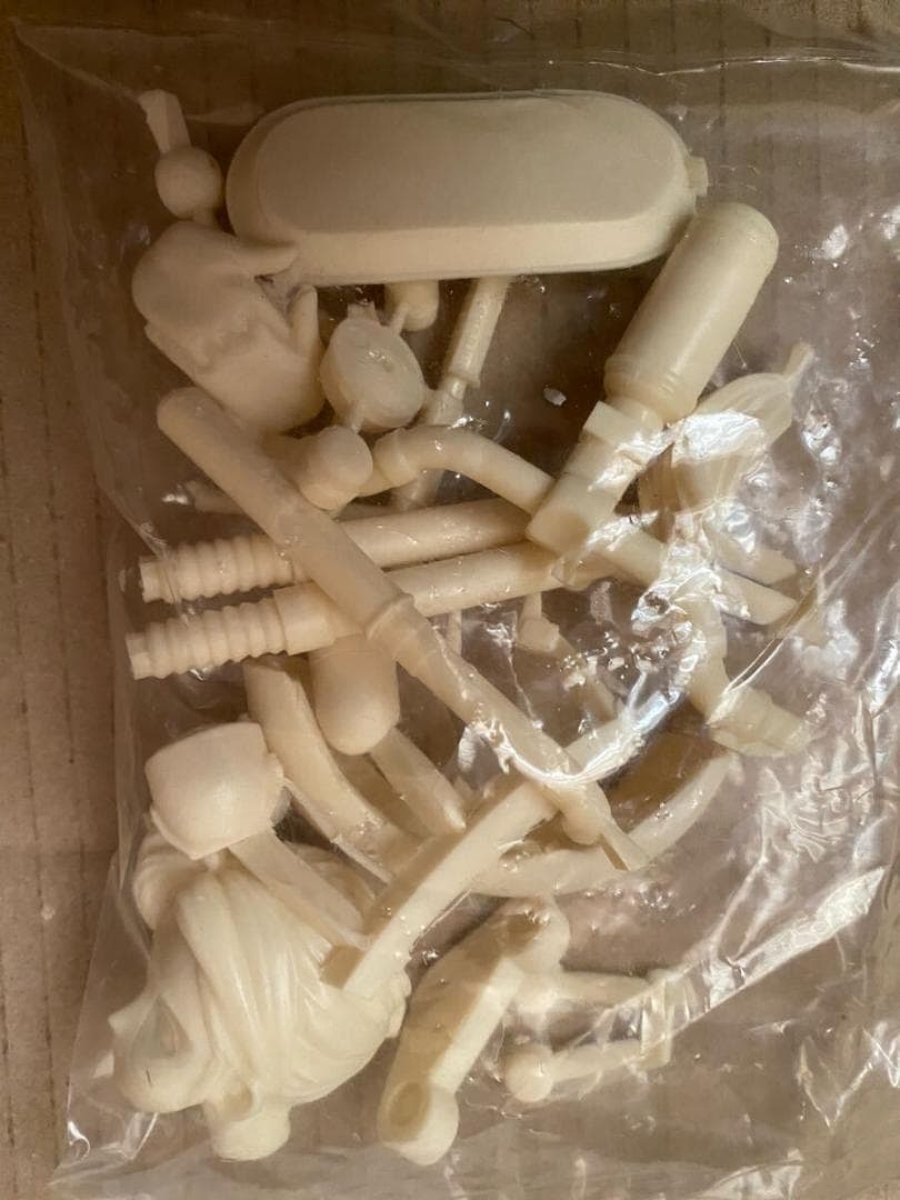 puzzle 初瀬野アルファ ヨコハマ買い出し紀行 ガレージキット