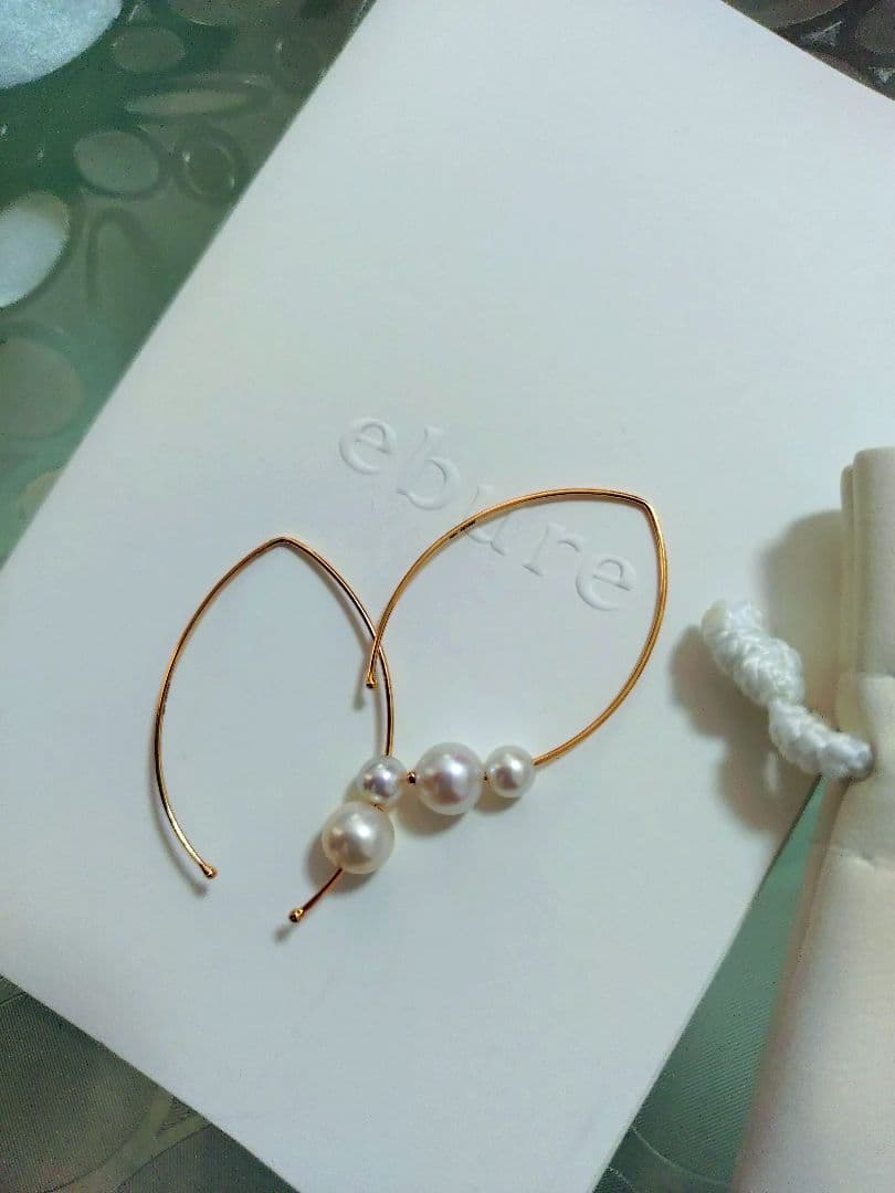 MIZUKI ミズキ　 K14YG 2Pパール バナナフープピアス　エブール