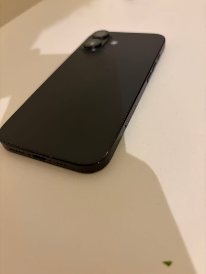 iPhone16ブラック 128GB SIMフリー