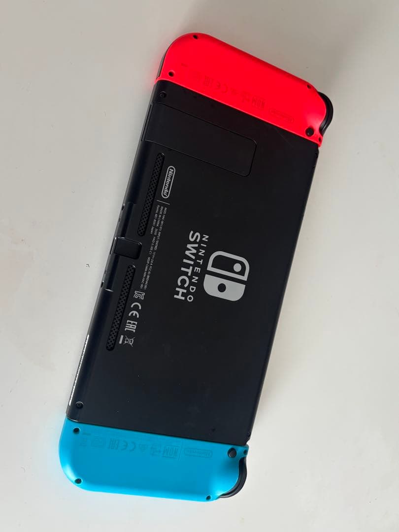 Nintendo Switch 本体 青/赤 Joy-Con付き