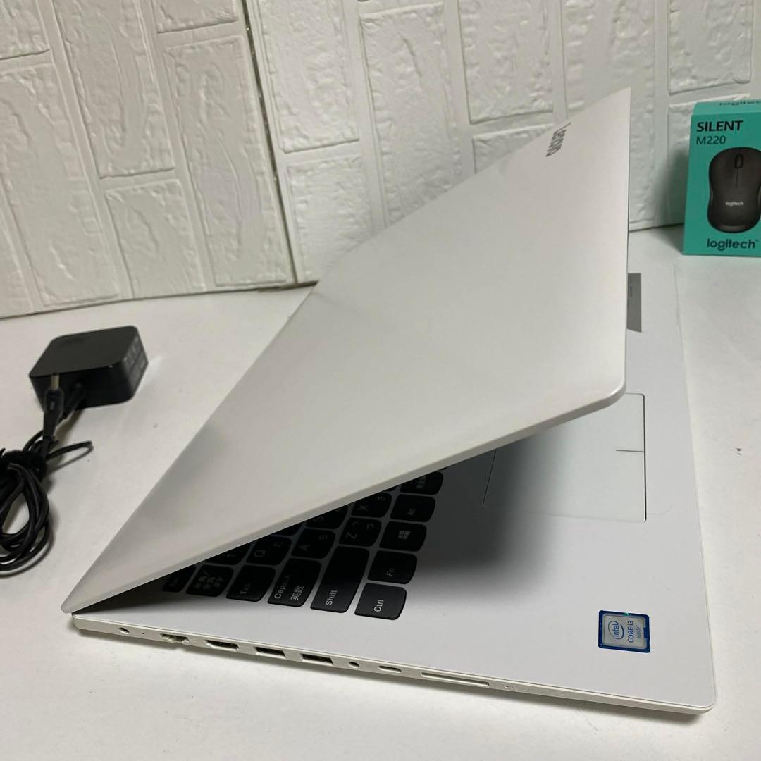 Windows11 オフィス付き　SSD 256GB メモリ8GB LENOVO