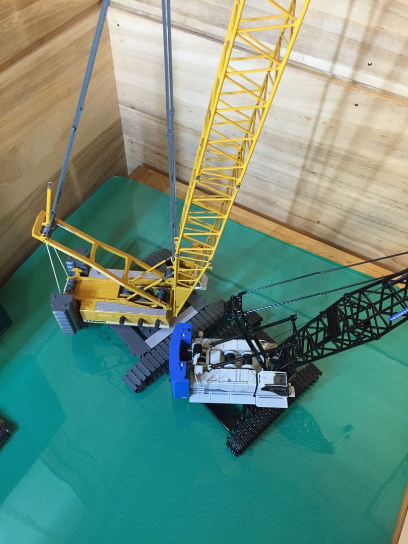 リープヘルLR1280 Litronicコンラート　1／50 クローラークレーン