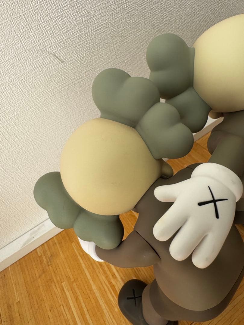 Kaws フィギュア 2体約30cm メディコムトイ　カウズ　companion