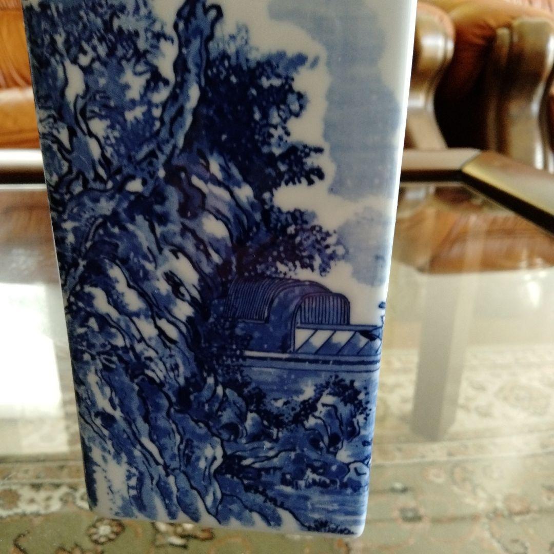 中国文房具骨董七十年前旧蔵【染付青花大方瓶　陶芸筆筒、筆立て】細工手絵山水人物